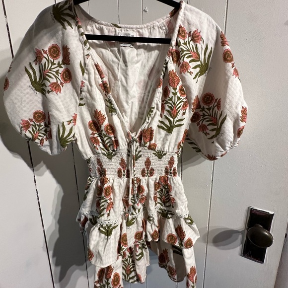 ANTHROPOLOGIE Floral Puff Sleeve Romper - Picture 5 of 6
